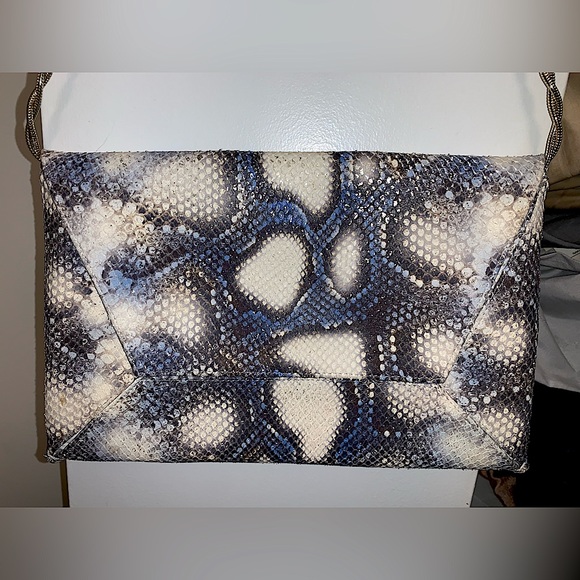 Stuart Weitzman Handbags - Stuart Weitzman Snakeskin Clutch Shoulder Purse